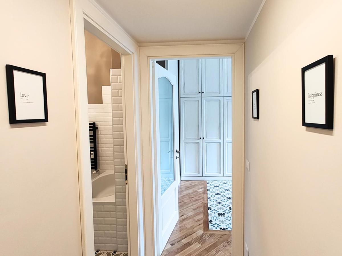 Luxury Apartment By Palazzo Senesi Rome Exterior photo