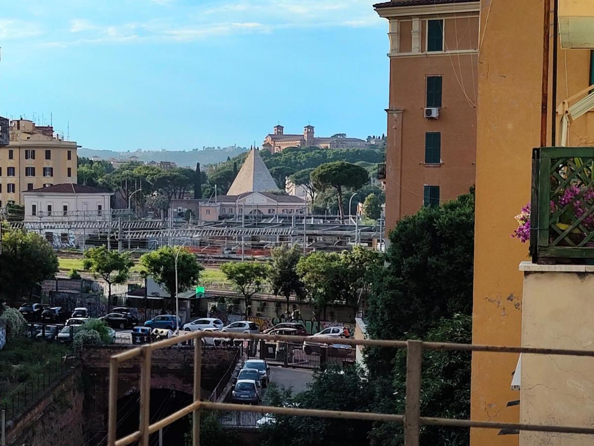 Luxury Apartment By Palazzo Senesi Rome Exterior photo