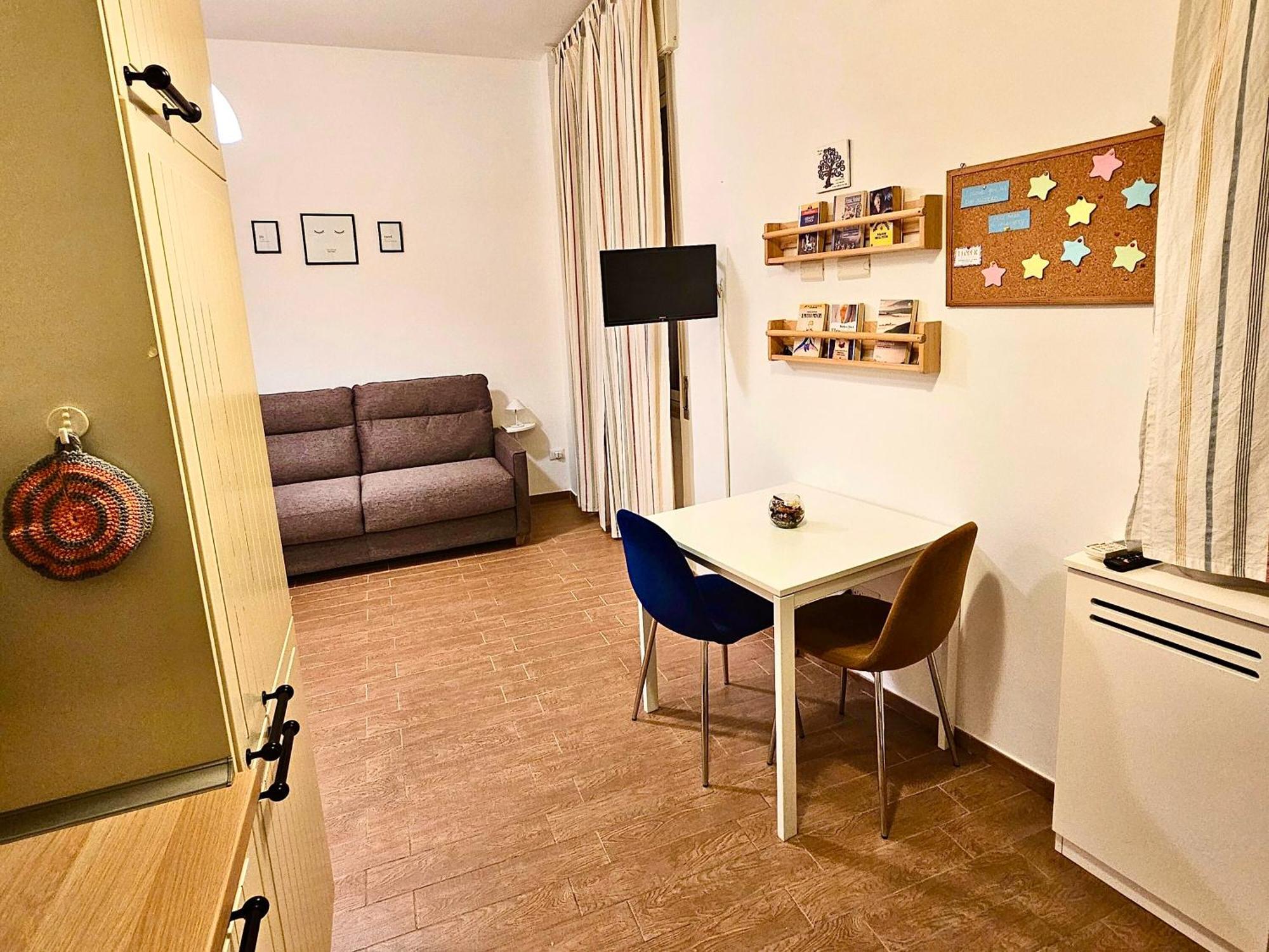 Luxury Apartment By Palazzo Senesi Rome Exterior photo